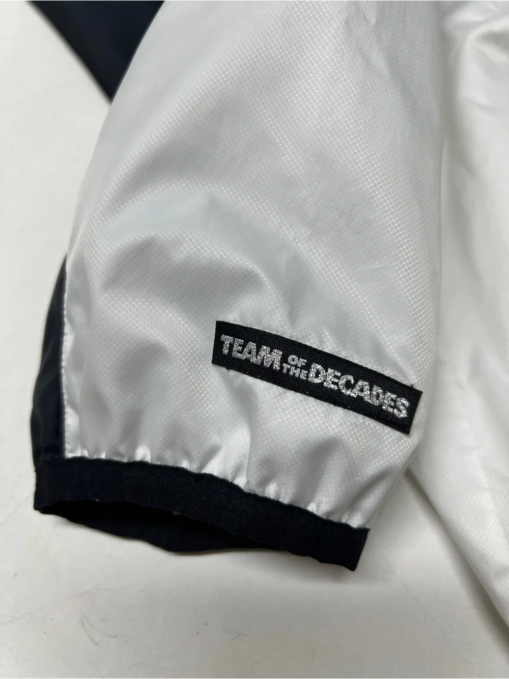 Reebok Oakland Raiders Pullover Windbreaker Jacket XL NFL Black White